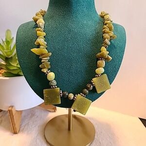 Handmade Green Stone Chip Necklace Bracelet Set Square Beads Statement Jewelry